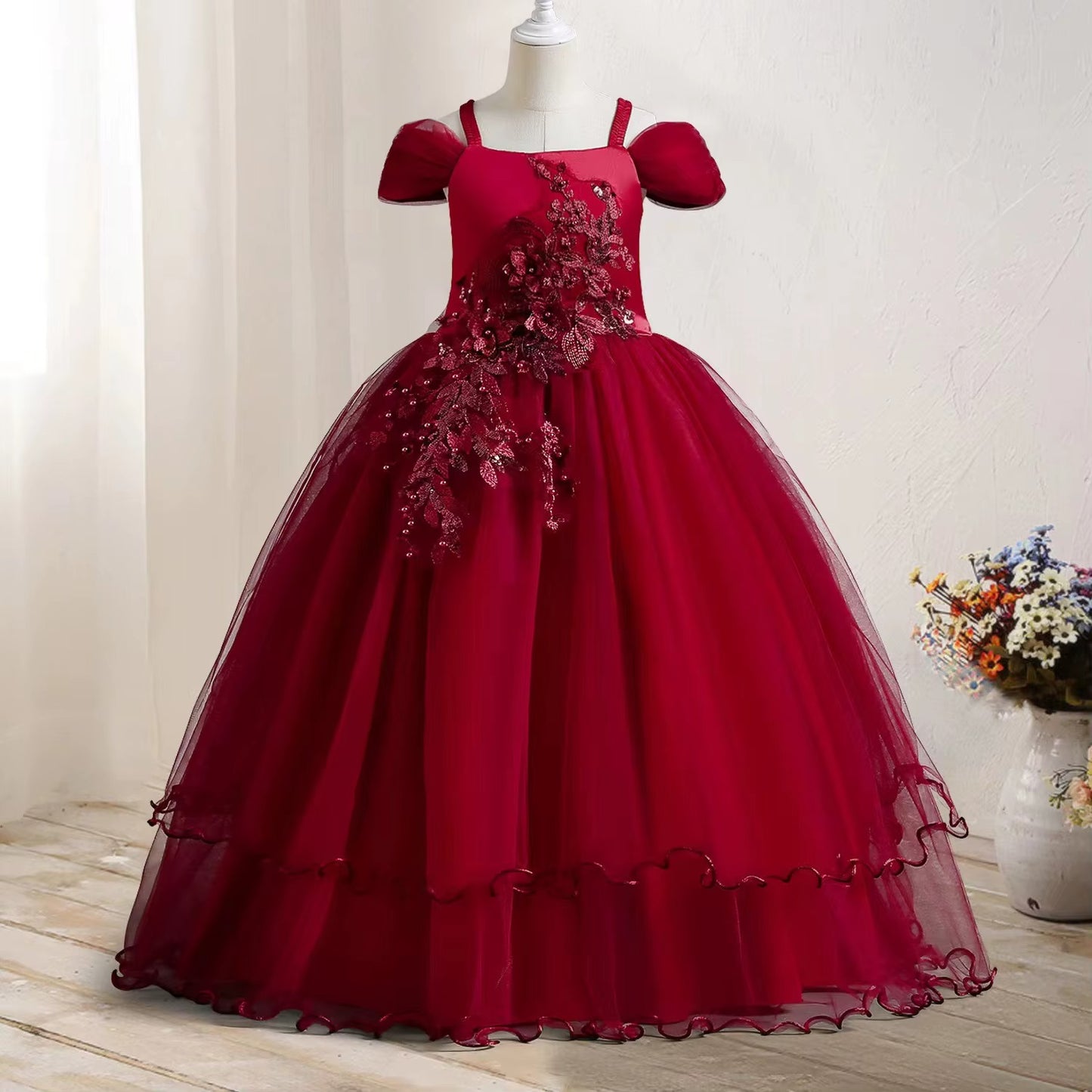 Girls Spaghetti Strap Puff Sleeve Embroidery Layered Tulle Ball Gown